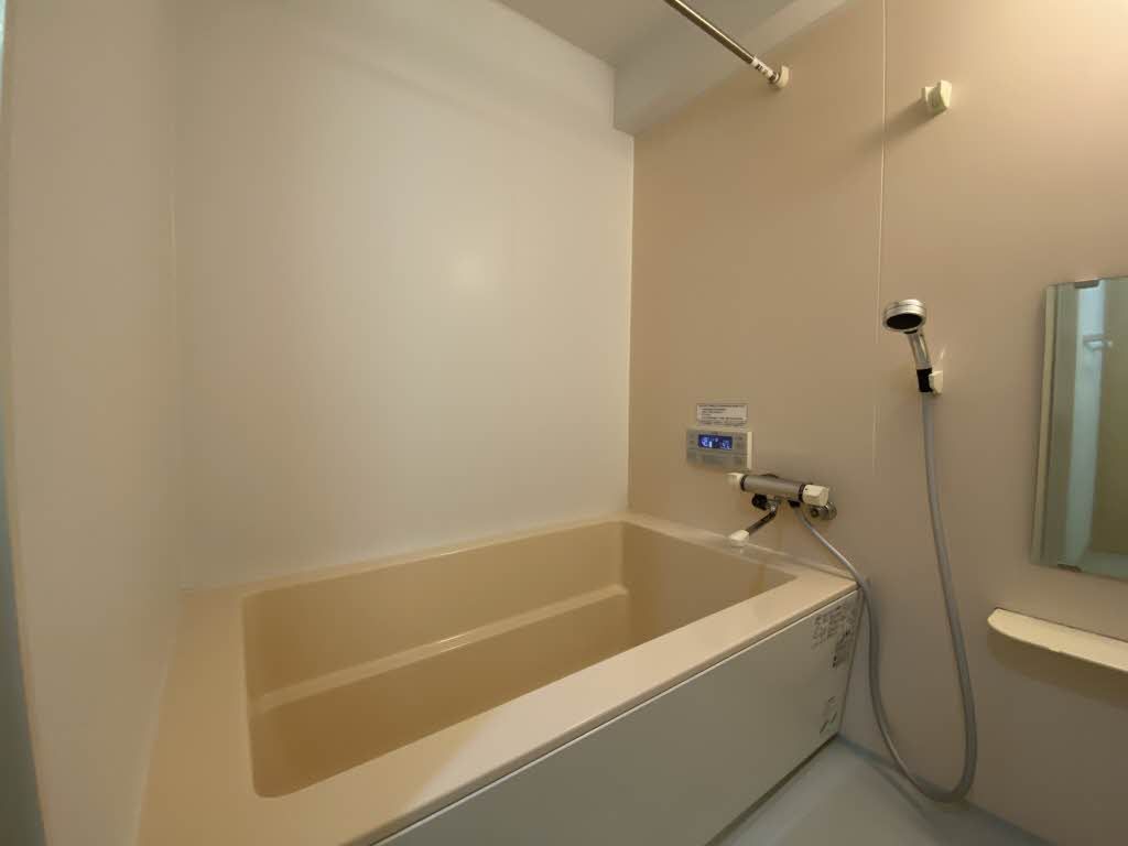 バス・シャワールーム　浴室