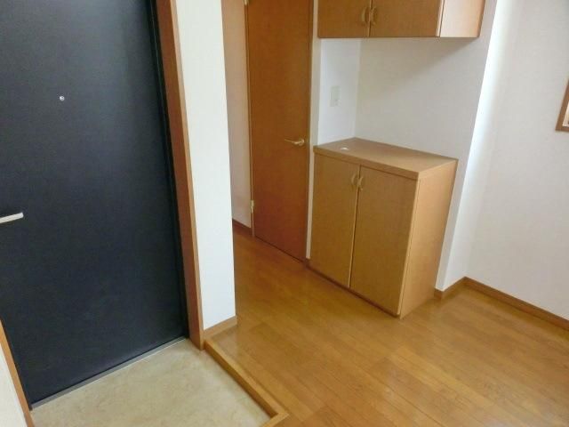 玄関　大容量シューズBOX