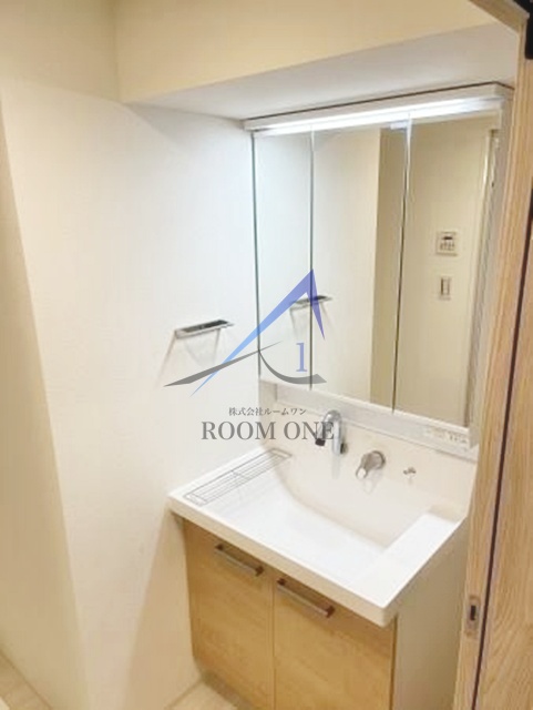 洗面設備　洗面台です。