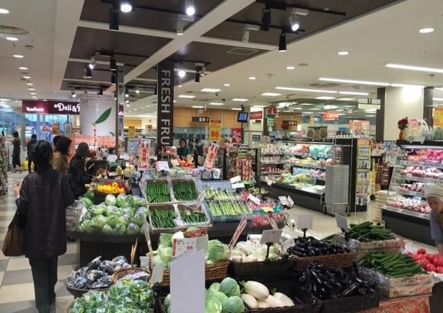 ショッピングセンター　モレラ東戸塚（ショッピングセンター）まで416m