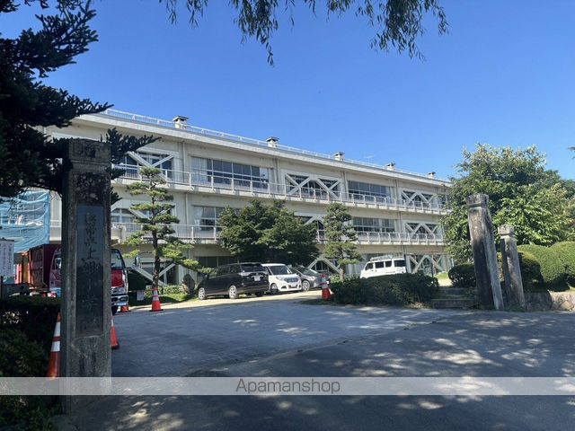 小学校　上郷小学校（小学校）まで1346m