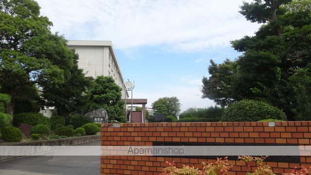 高校・高専　愛知県立小牧南高校（高校・高専）まで1819m