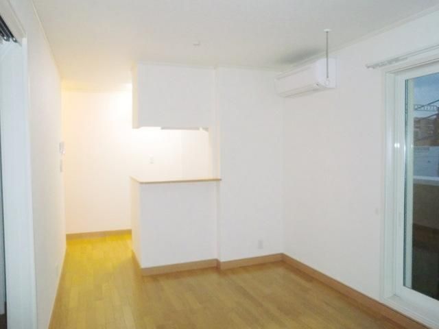 その他部屋・スペース　★お洒落なカウンターキッチン付きのリビングです★