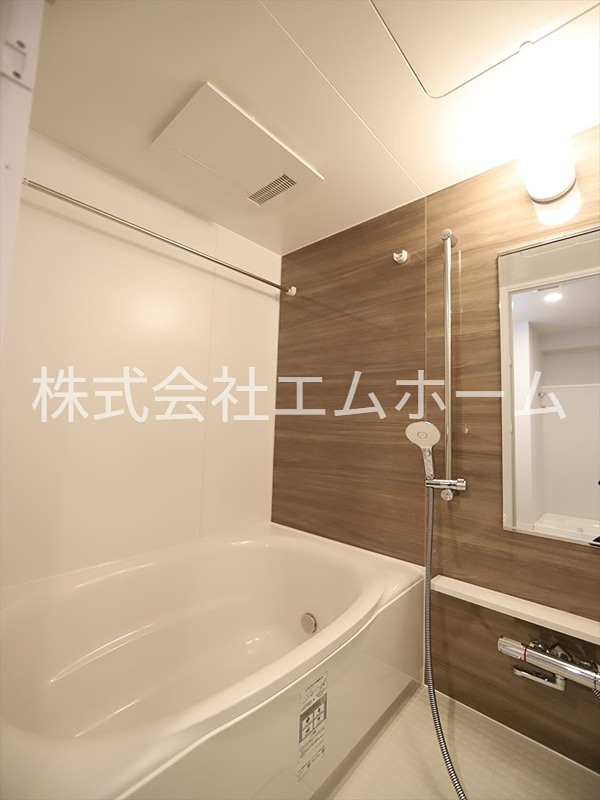 バス・シャワールーム　バスルーム　浴室暖房乾燥機　追い炊き付き