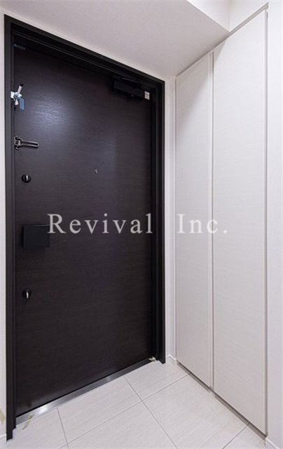 玄関　シューズインもスペース広めです