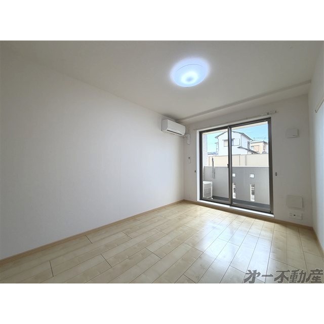 居室・リビング　洋室