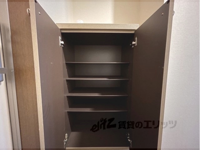 収納　下駄箱