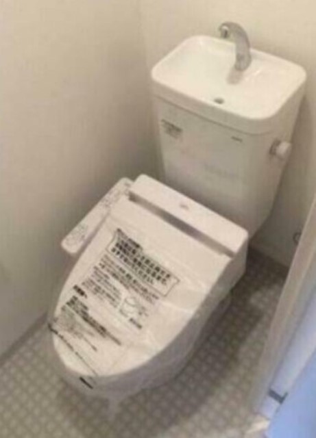 トイレ　別部屋同仕様