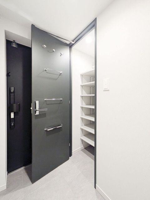 玄関　☆広々とした玄関☆