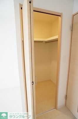 収納　ウォークインクローゼット