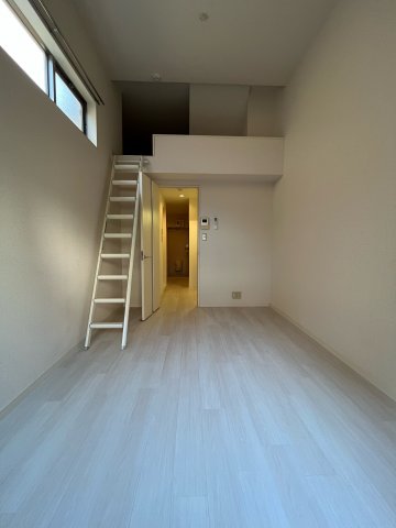 居室・リビング　別号室イメージの為、現状を優先致します。