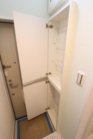 収納　※同タイプ参考写真になります。