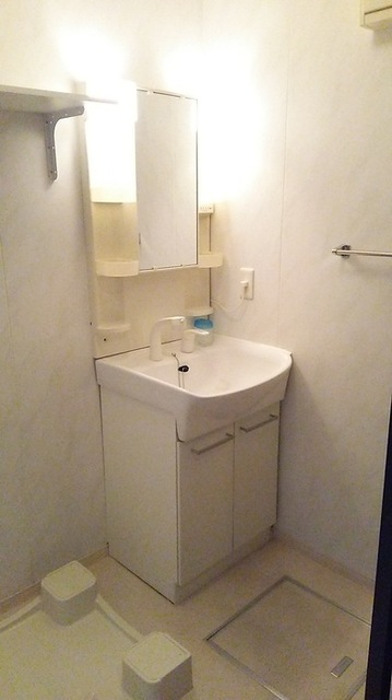 洗面設備　洗髪洗面化粧台