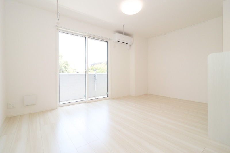 居室・リビング　図面と現状に相違がある場合には現状を優先