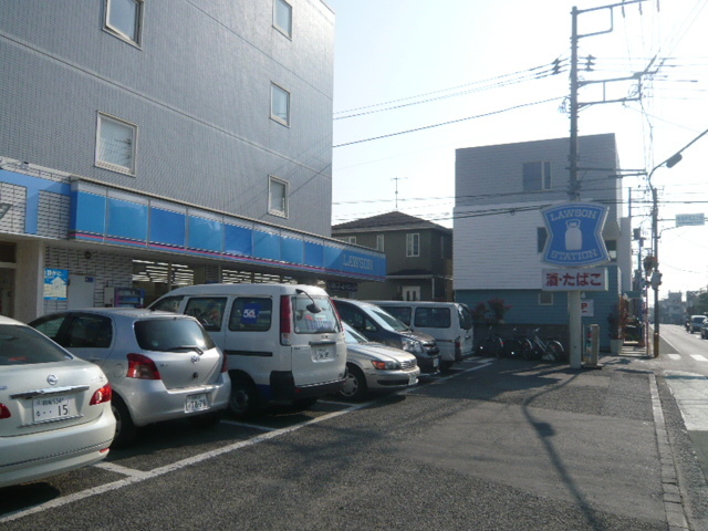 コンビニ　ローソン（コンビニ）まで500m