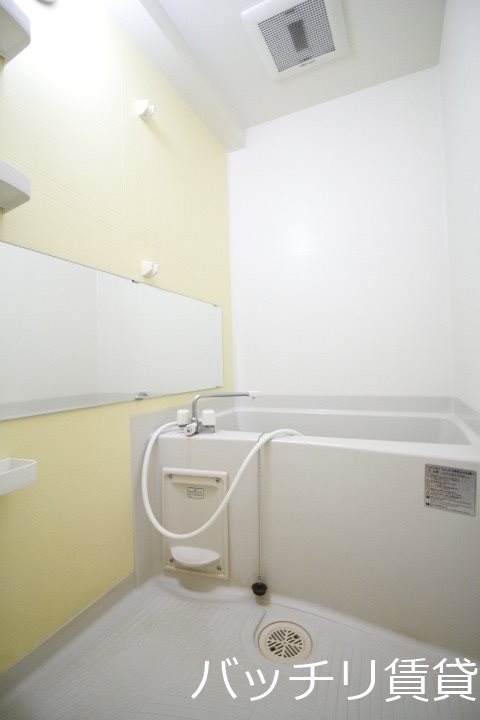 バス・シャワールーム　画像は別号室イメージの為、現況を優先いたします。