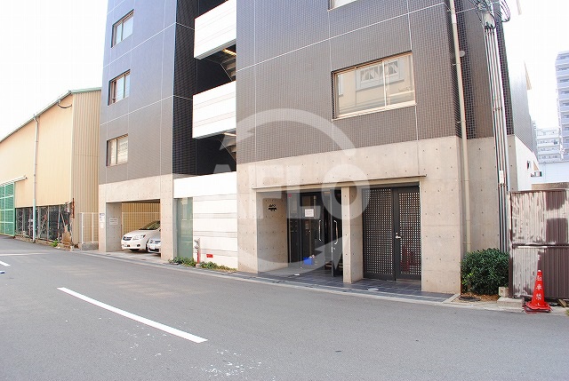 エントランス　南堀江アパートメントリオ　エントランスアプローチ