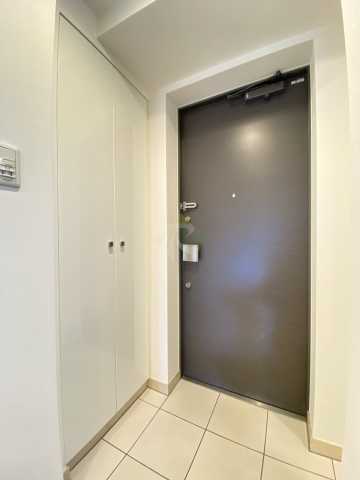 玄関　ドゥーエ東高円寺