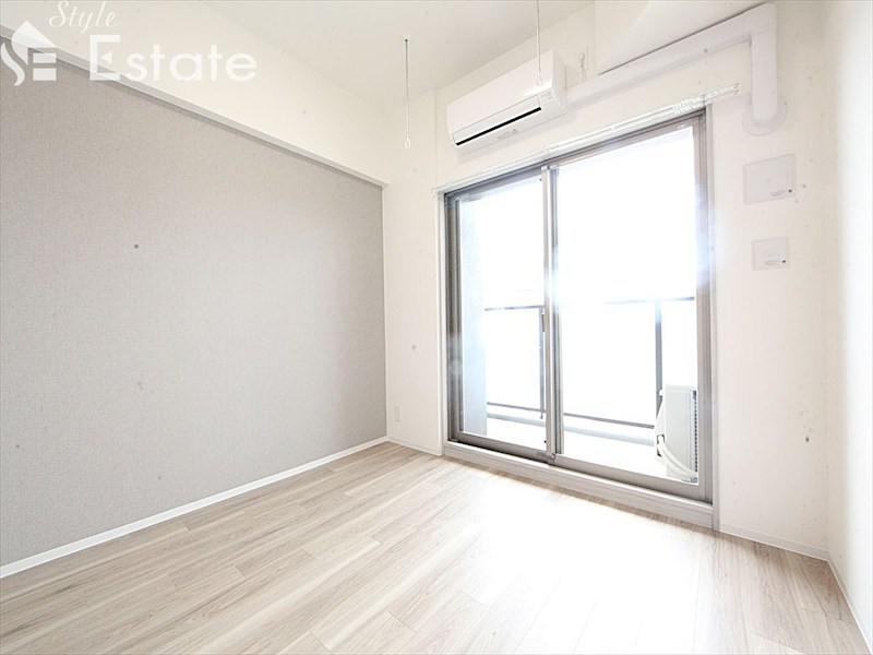 居室・リビング　同仕様写真