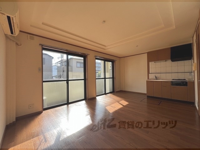 居室・リビング　リビング