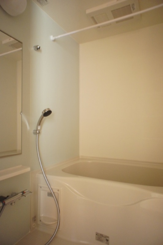 バス・シャワールーム　図面と現状に相違がある場合には現状を優先