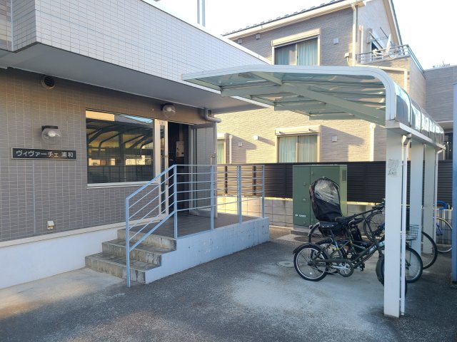 エントランス　★建物エントランスの画像です★