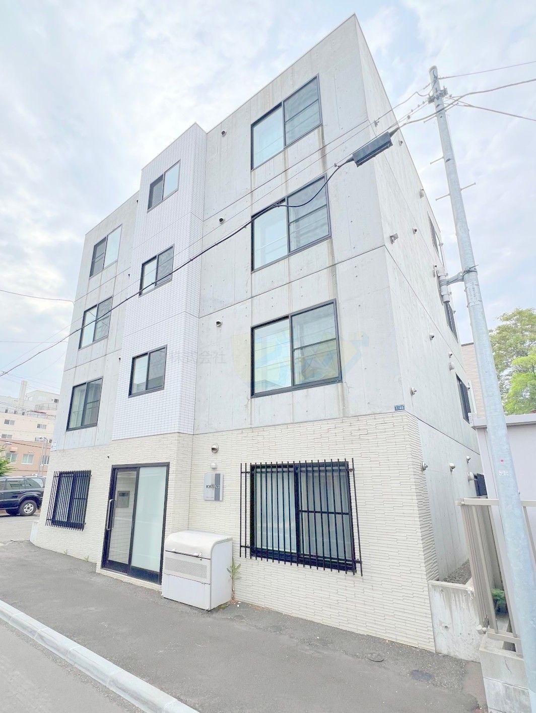 建物外観　★☆人気のオール都市ガス仕様！駅近のデザイナーズ物件！