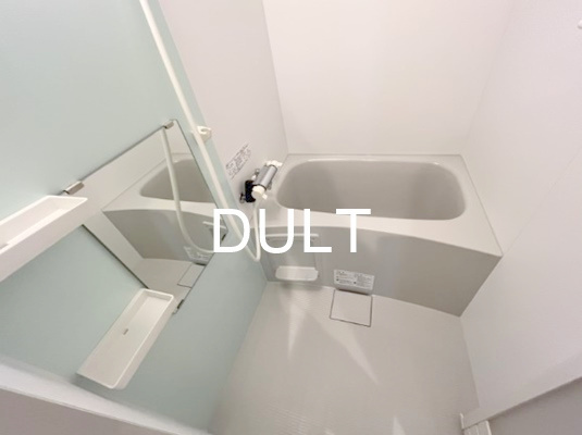 バス・シャワールーム　バスルームです。