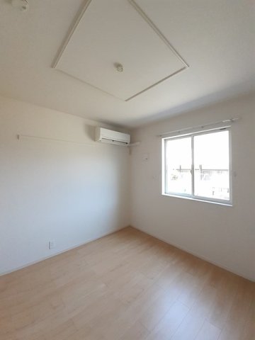 その他部屋・スペース　明るい色調の室内です