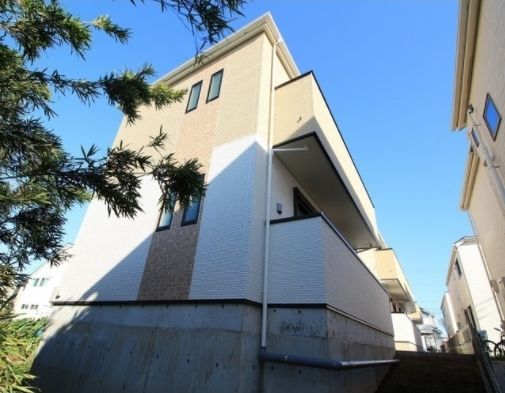 エントランス　外観