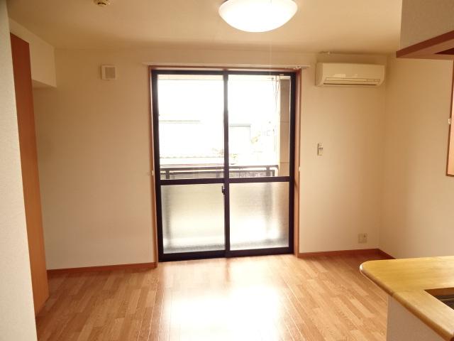 居室・リビング　リビング