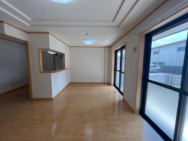 居室・リビング　リビング