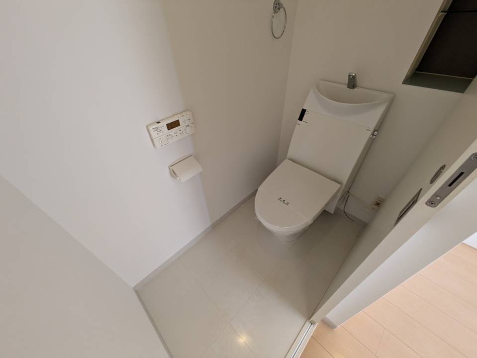 トイレ　トイレ