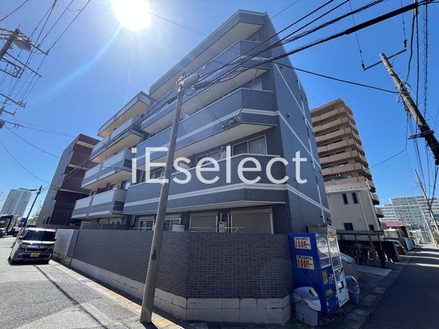 建物外観　インターネット無料のデザイナーズマンションです。