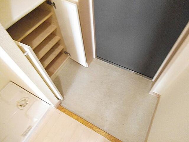 玄関　ファーストコート赤羽　北区赤羽3