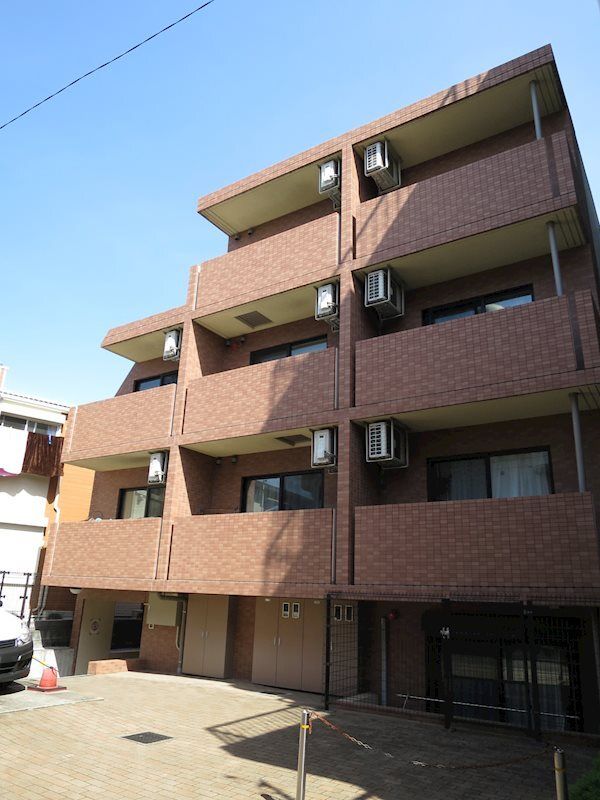 建物外観　ファーストコート赤羽　北区赤羽3