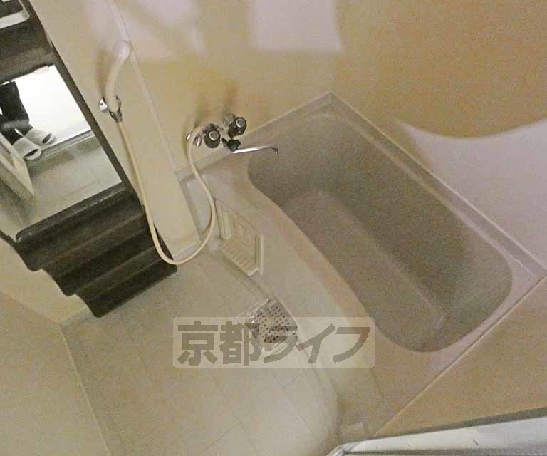 バス・シャワールーム　バスです。