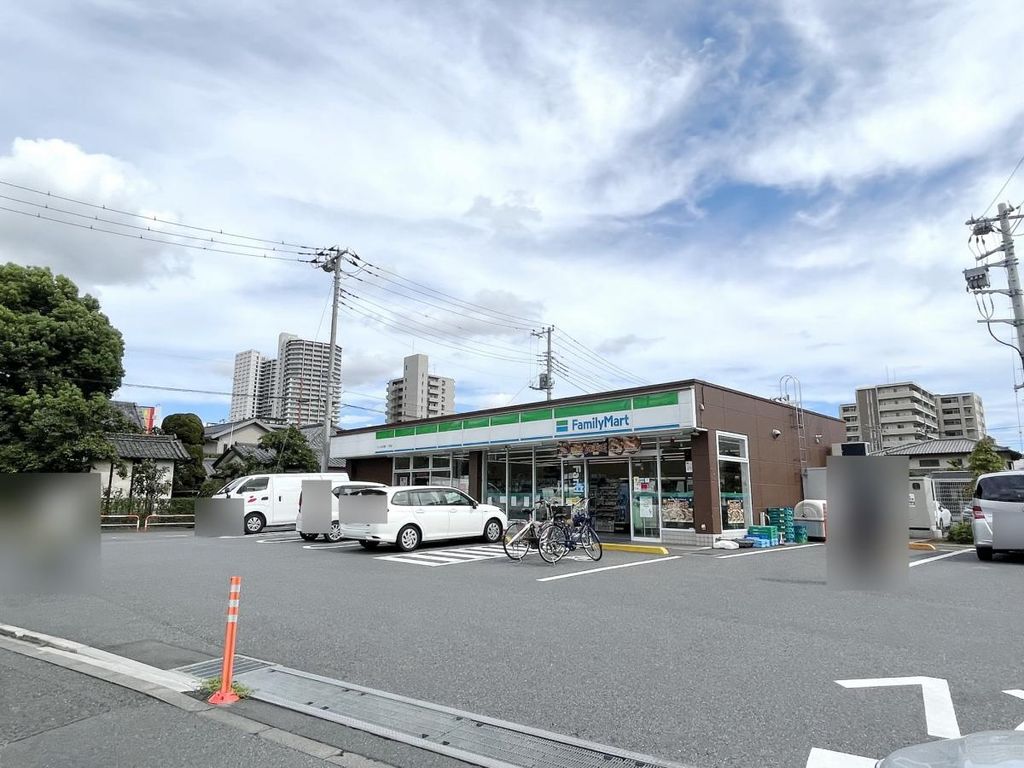 コンビニ　ファミリーマートさいたま沼影一丁目店（コンビニ）まで150m