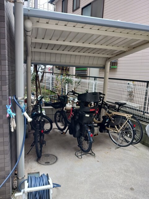 その他　いなげやまで170m