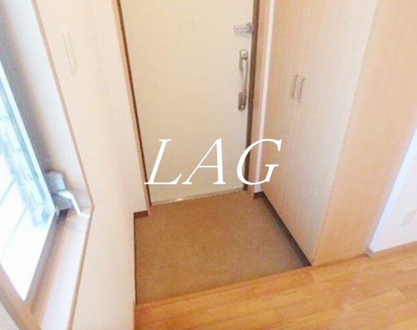 玄関　玄関です。