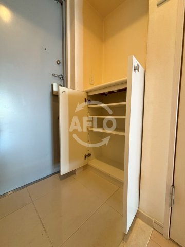 収納　ブラービ南船場　シューズボックス