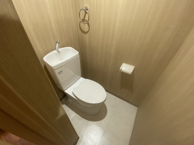 トイレ　バストイレセパレート！