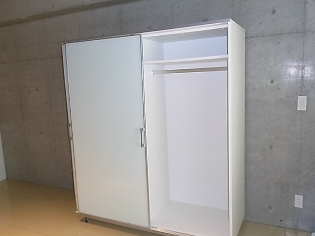 収納　可動式収納