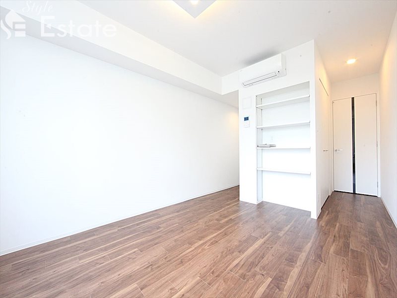 居室・リビング　内装