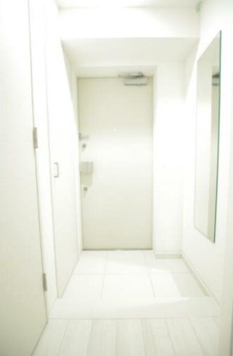 玄関　ブライス大森東QUATTRO　※別部屋参考写真