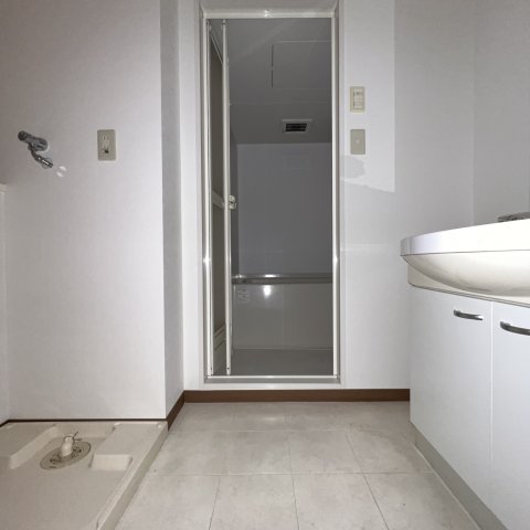 洗面設備　同仕様タイプです