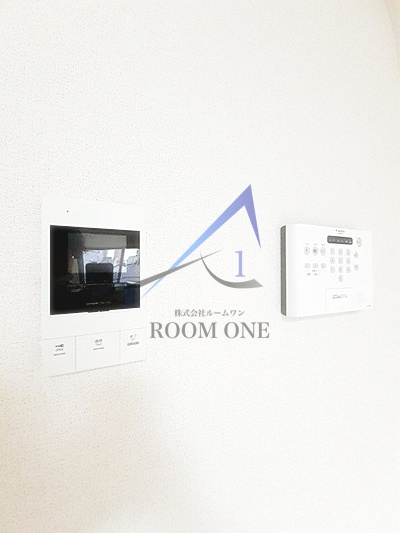 セキュリティ　モニター付きインターホンです。