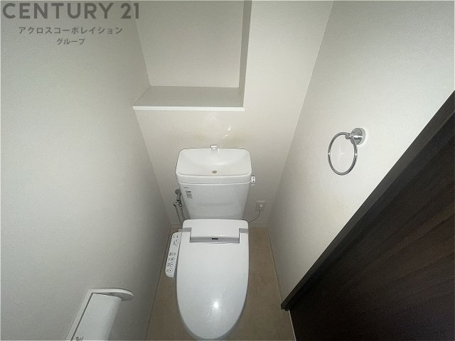 トイレ　温水洗浄便座付きでおすすめです！