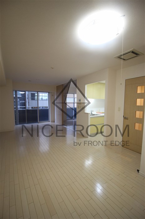 居室・リビング　シティタワー大阪　リビング