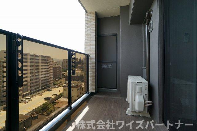 バルコニー　※別部屋参考資料の為、現状を優先します。
